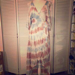 Aakaa tie dye wrap around open shoulder dress
